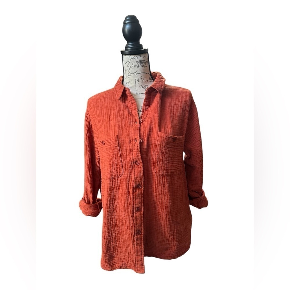 Sanctuary Medium Burnt Orange Button Down Shirt with Collar